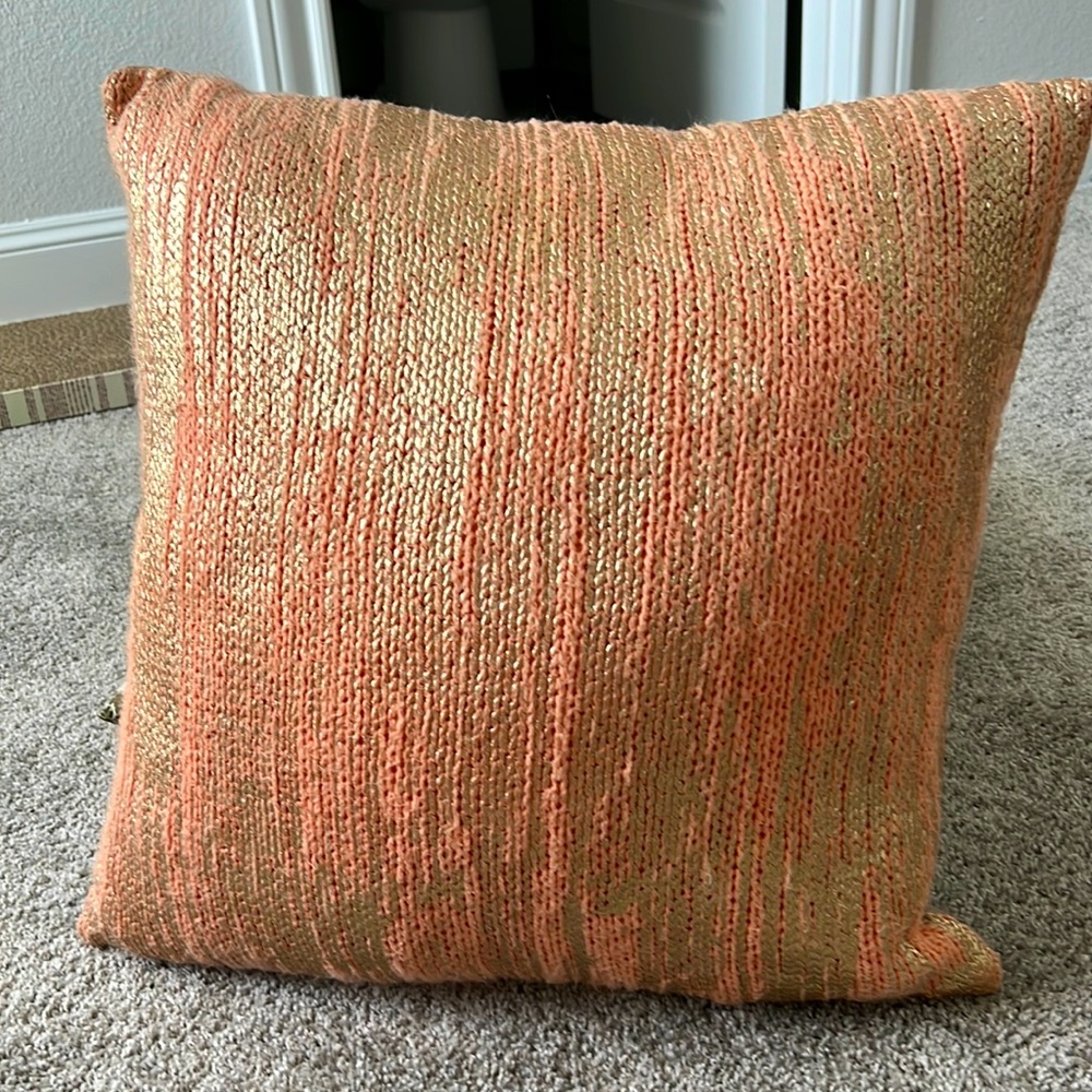 20” square decorative coral and gold pillow sham